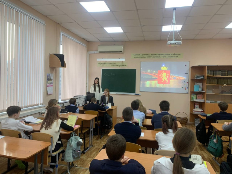 Лидеры ученического самоуправления попробовали себя в роли педагогов.